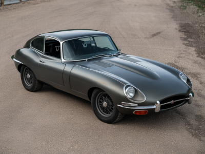Welche nachlackierungen beim jaguar e‑type den wert mindern und wie du sie objektiv bewertest